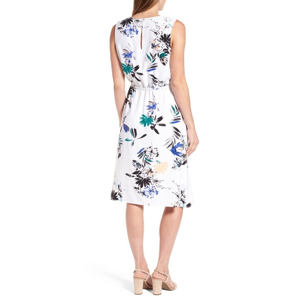 Halogen Stretch Knit Floral Dress. - Picture 2 of 8